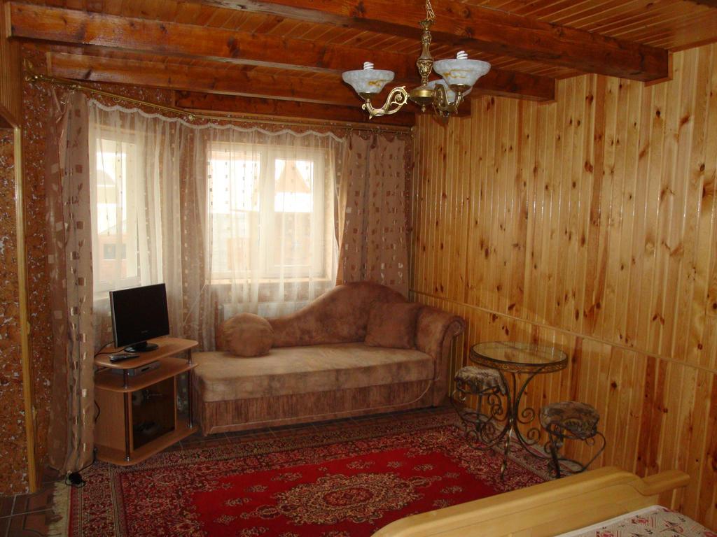 Vyshenka Guest House Jaremcse Szoba fotó